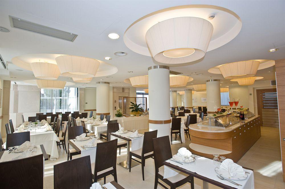 Hotel Vittoria San Giovanni Rotondo Luaran gambar