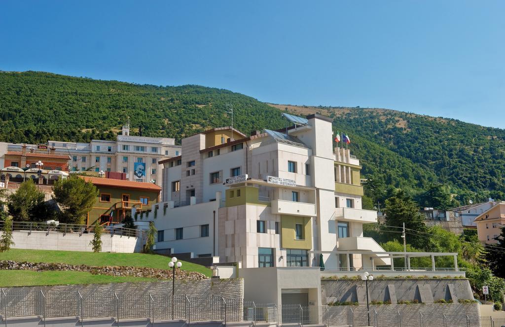 Hotel Vittoria San Giovanni Rotondo Luaran gambar