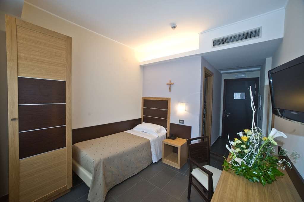 Hotel Vittoria San Giovanni Rotondo Bilik gambar