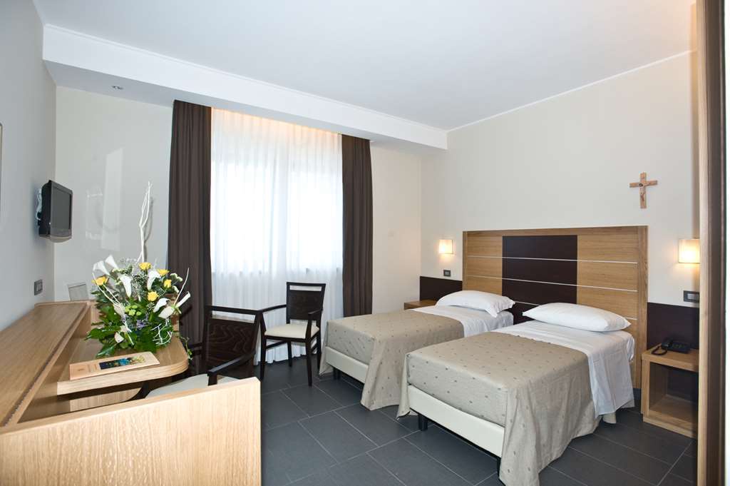 Hotel Vittoria San Giovanni Rotondo Bilik gambar